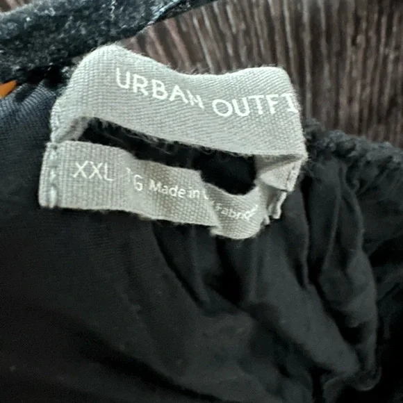 UO Pindot Lace Romper - Picture 2 of 4